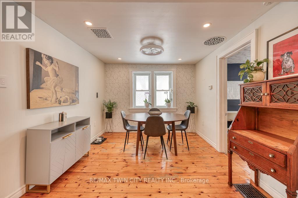 395 Holmes Street Property Photo 11