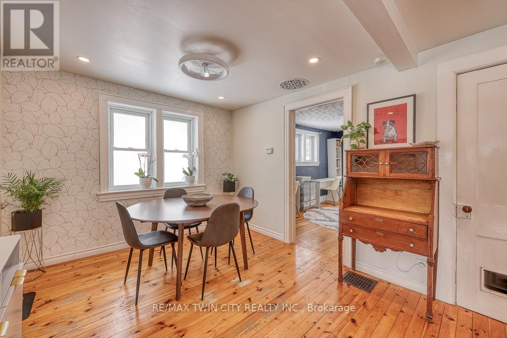 395 Holmes Street Property Photo 13