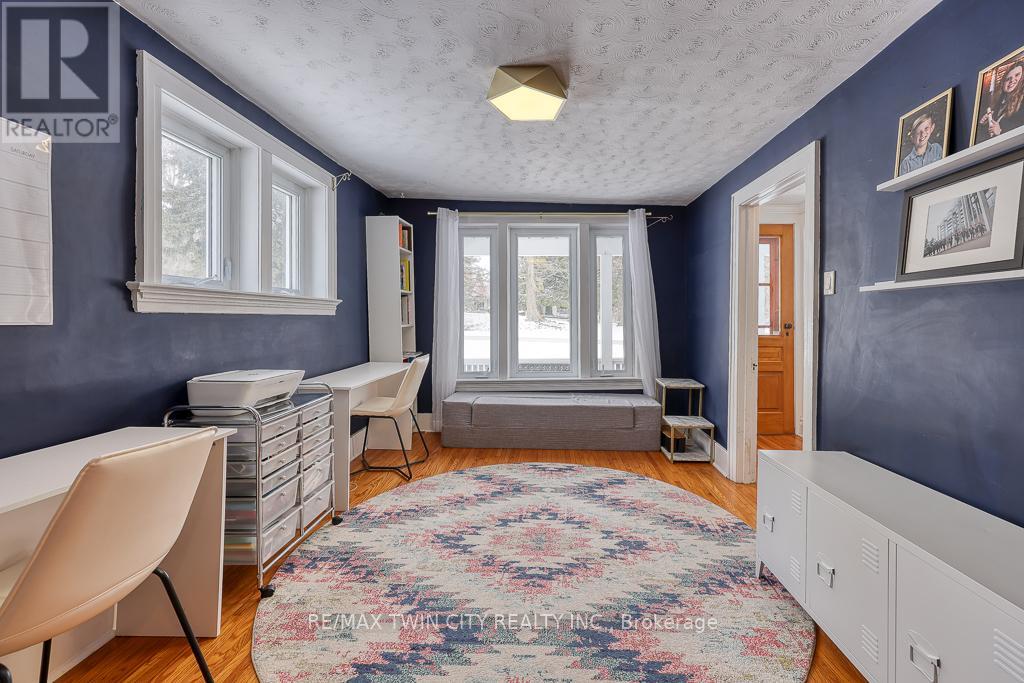 395 Holmes Street Property Photo 19