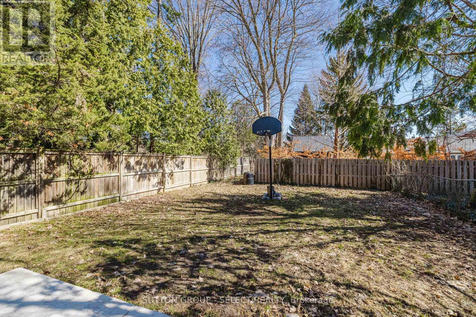 14 Willingdon Avenue Property Photo 5