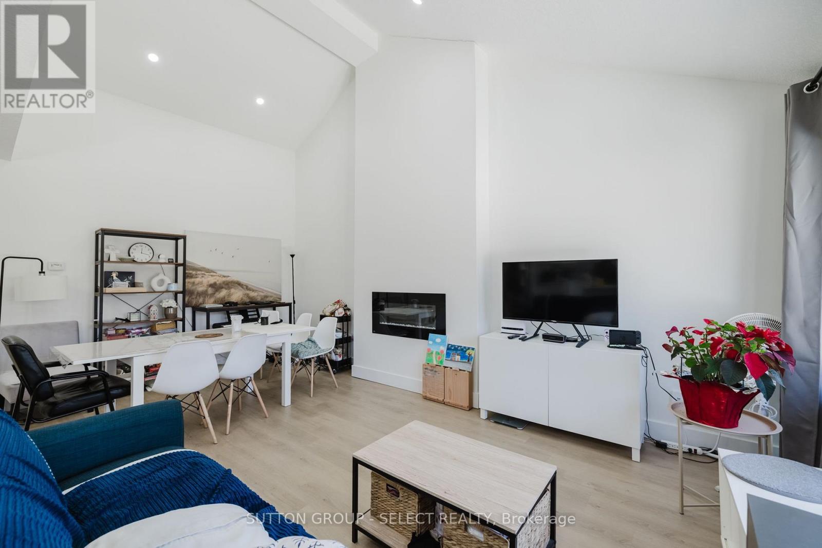 14 Willingdon Avenue Property Photo 9