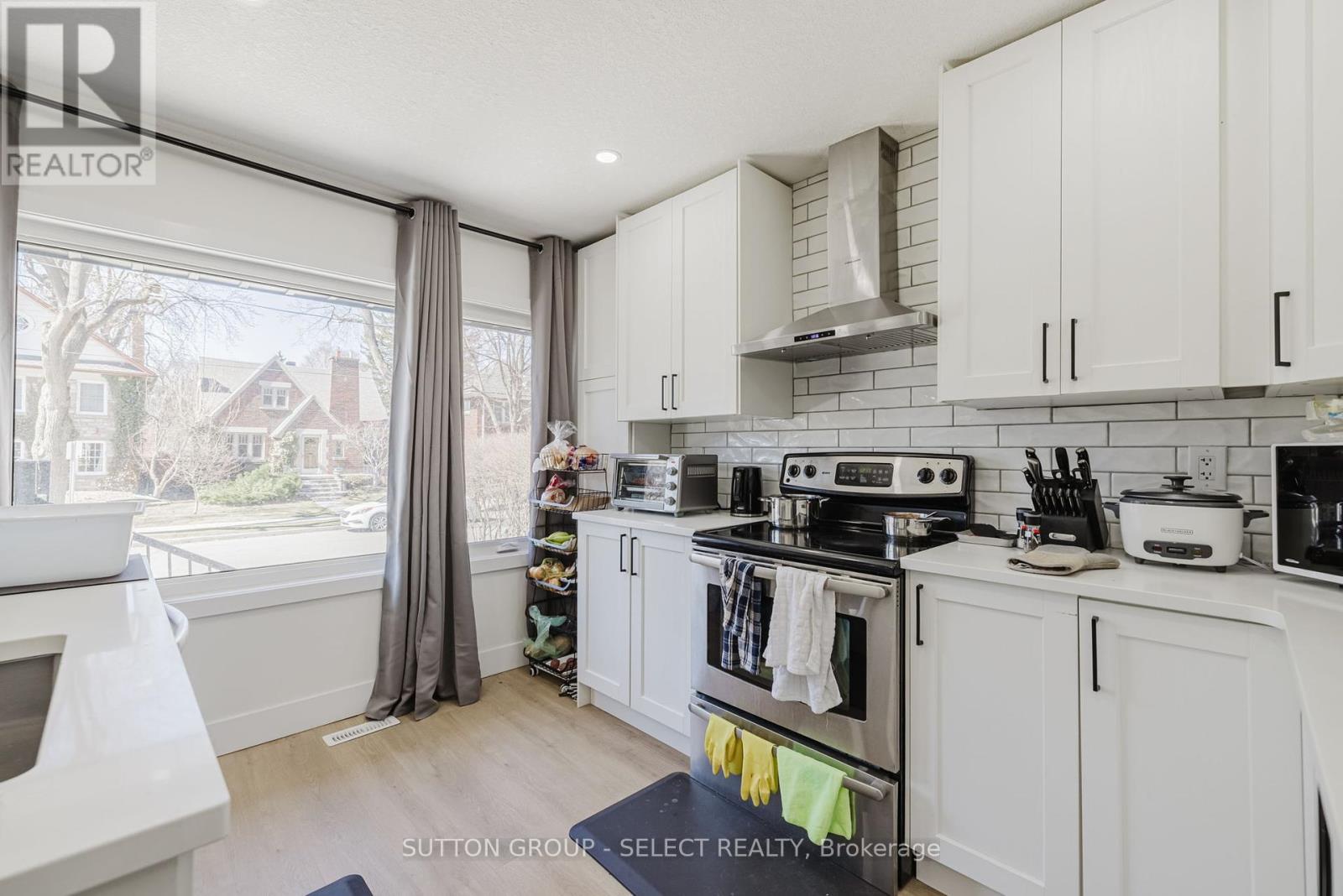 14 Willingdon Avenue Property Photo 13