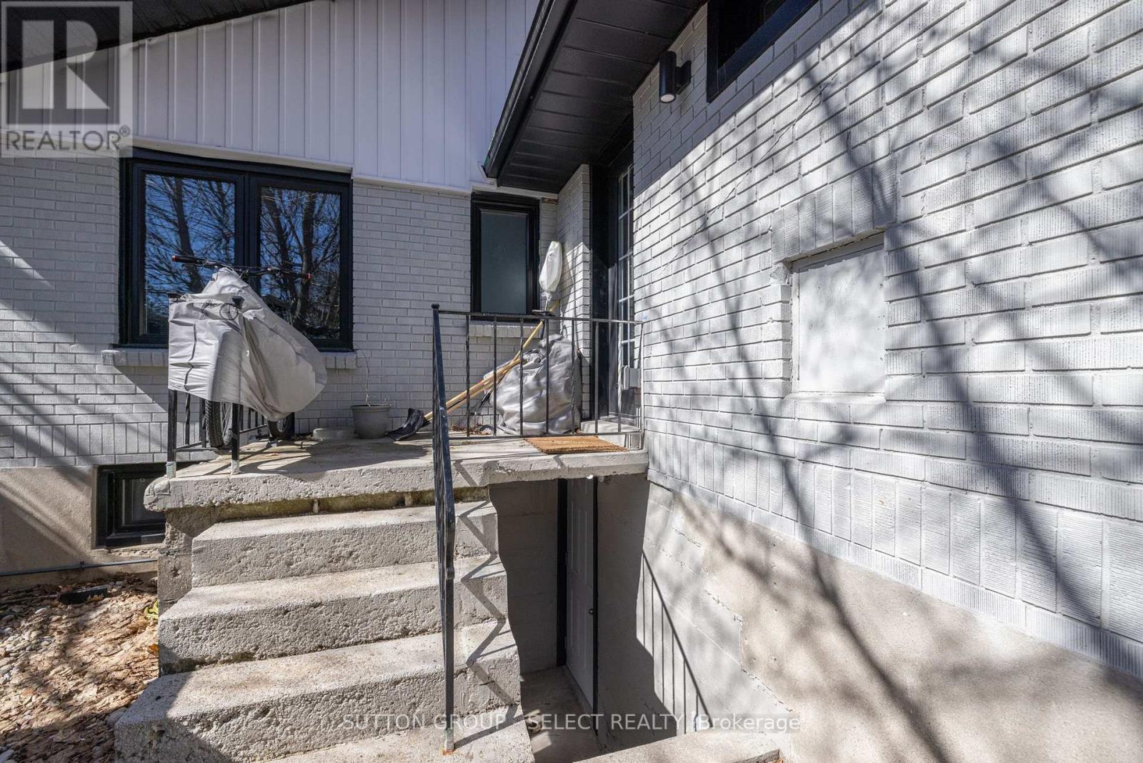 14 Willingdon Avenue Property Photo 23