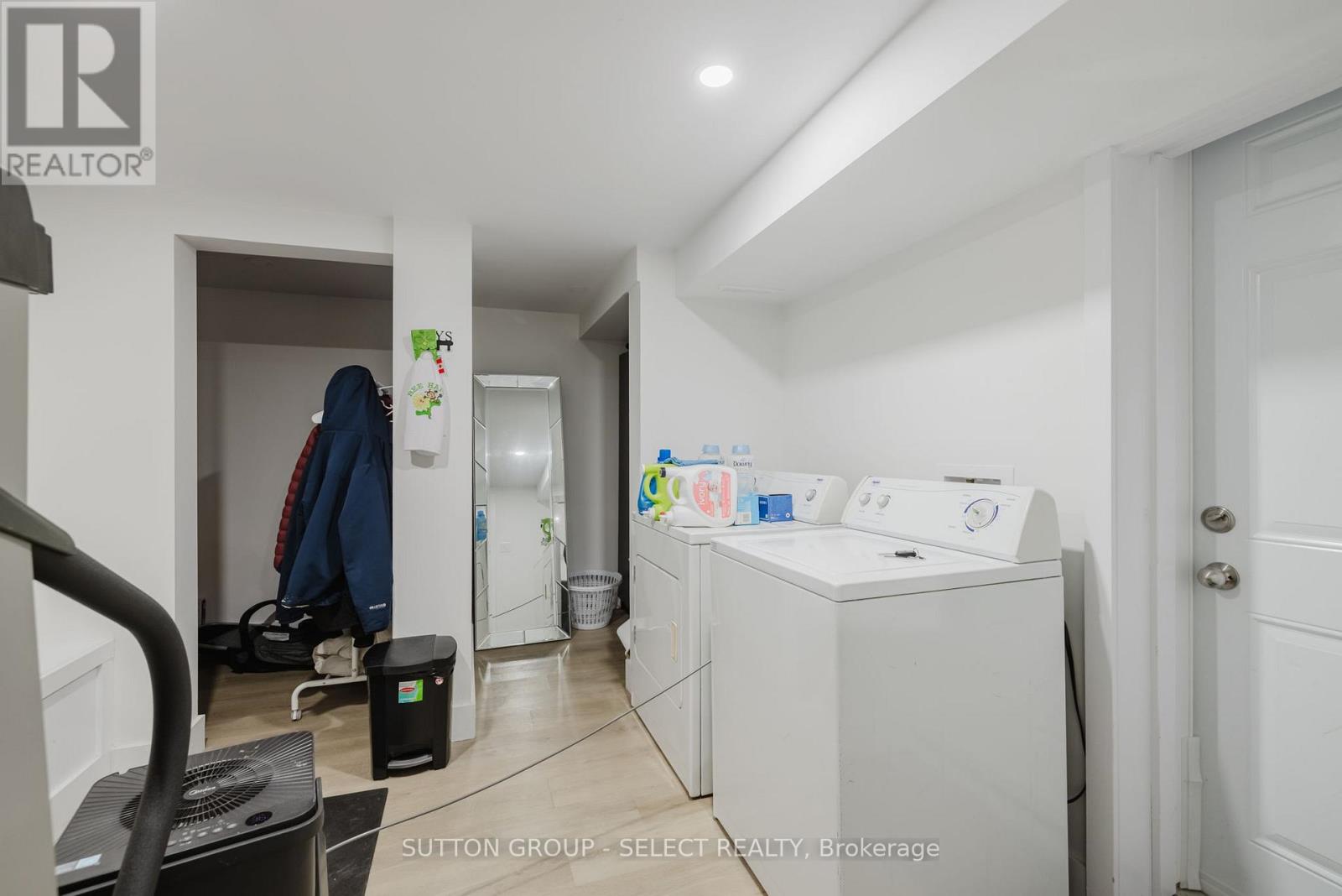 14 Willingdon Avenue Property Photo 24