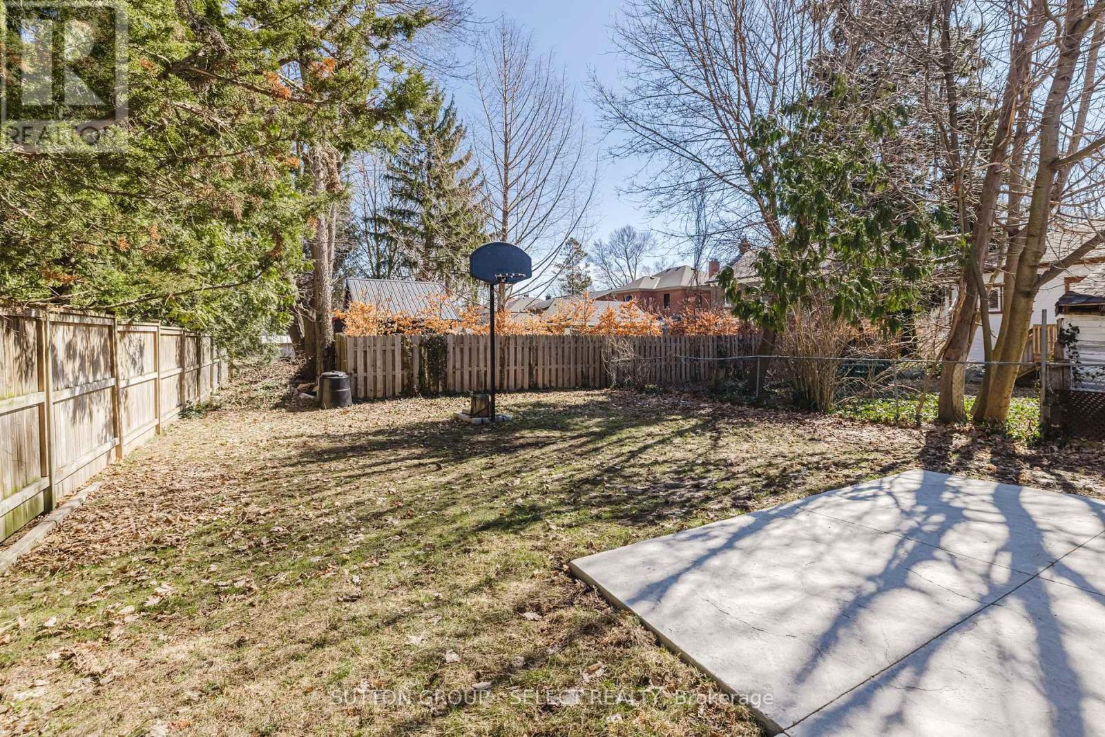 14 Willingdon Avenue Property Photo 33