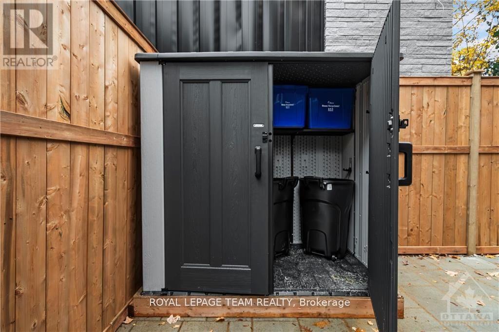 2 - 528 Maclaren Street Property Photo 11