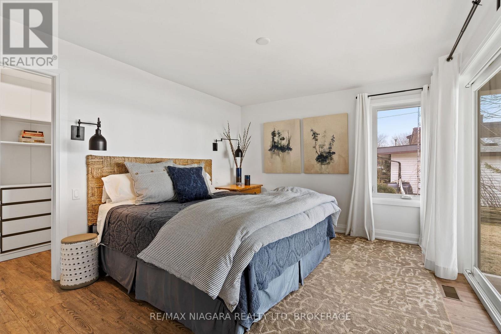 15 Derner Line Property Photo 11