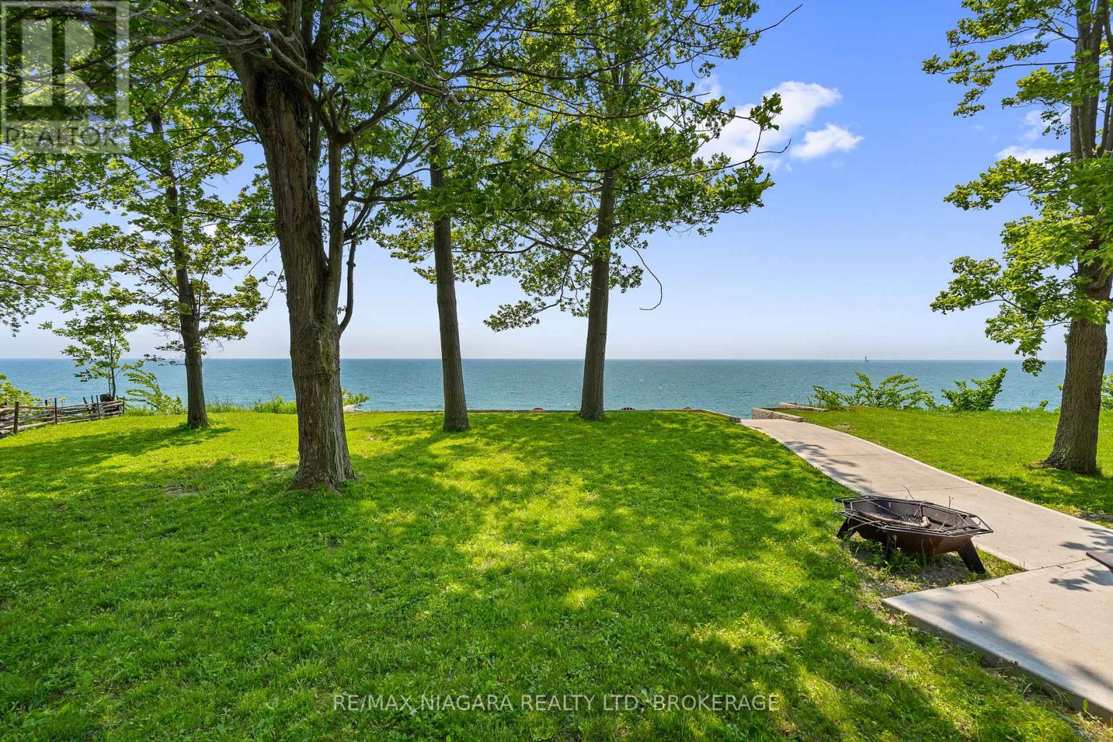 15 Derner Line Property Photo 22