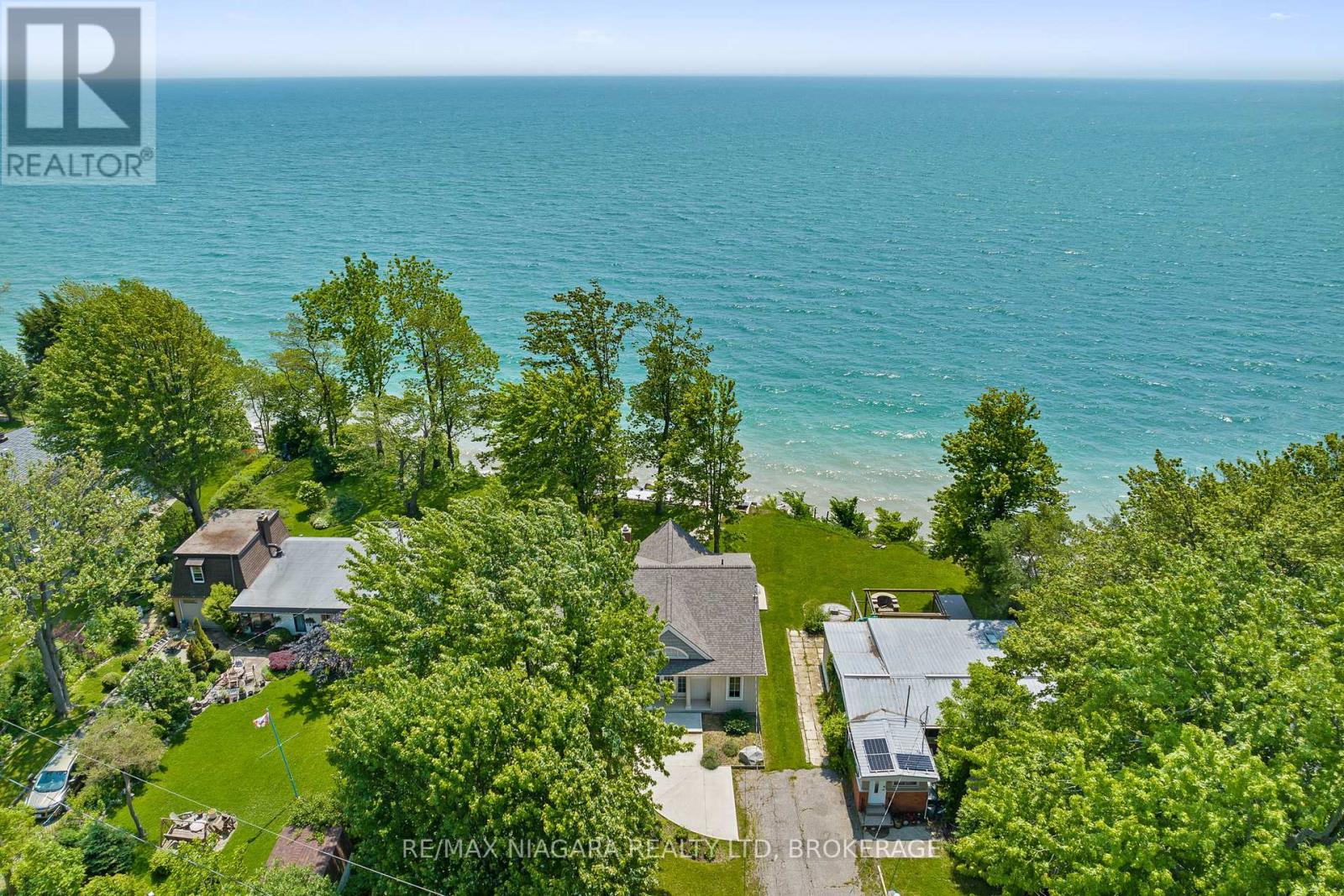 15 Derner Line Property Photo 24