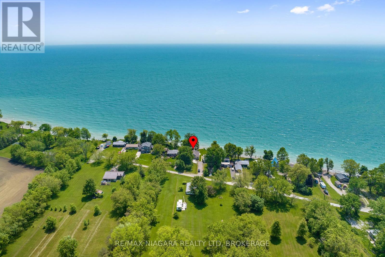 15 Derner Line Property Photo 29