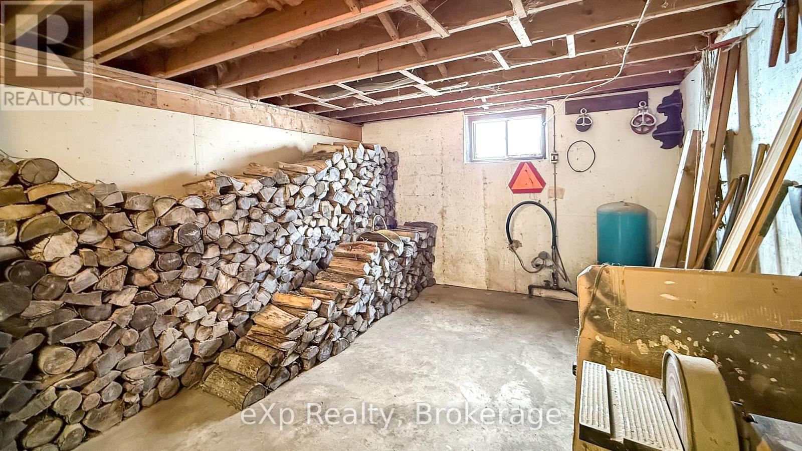 815 Albert Street E Property Photo 18