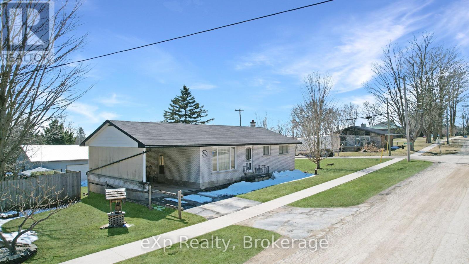 815 Albert Street E Property Photo 25