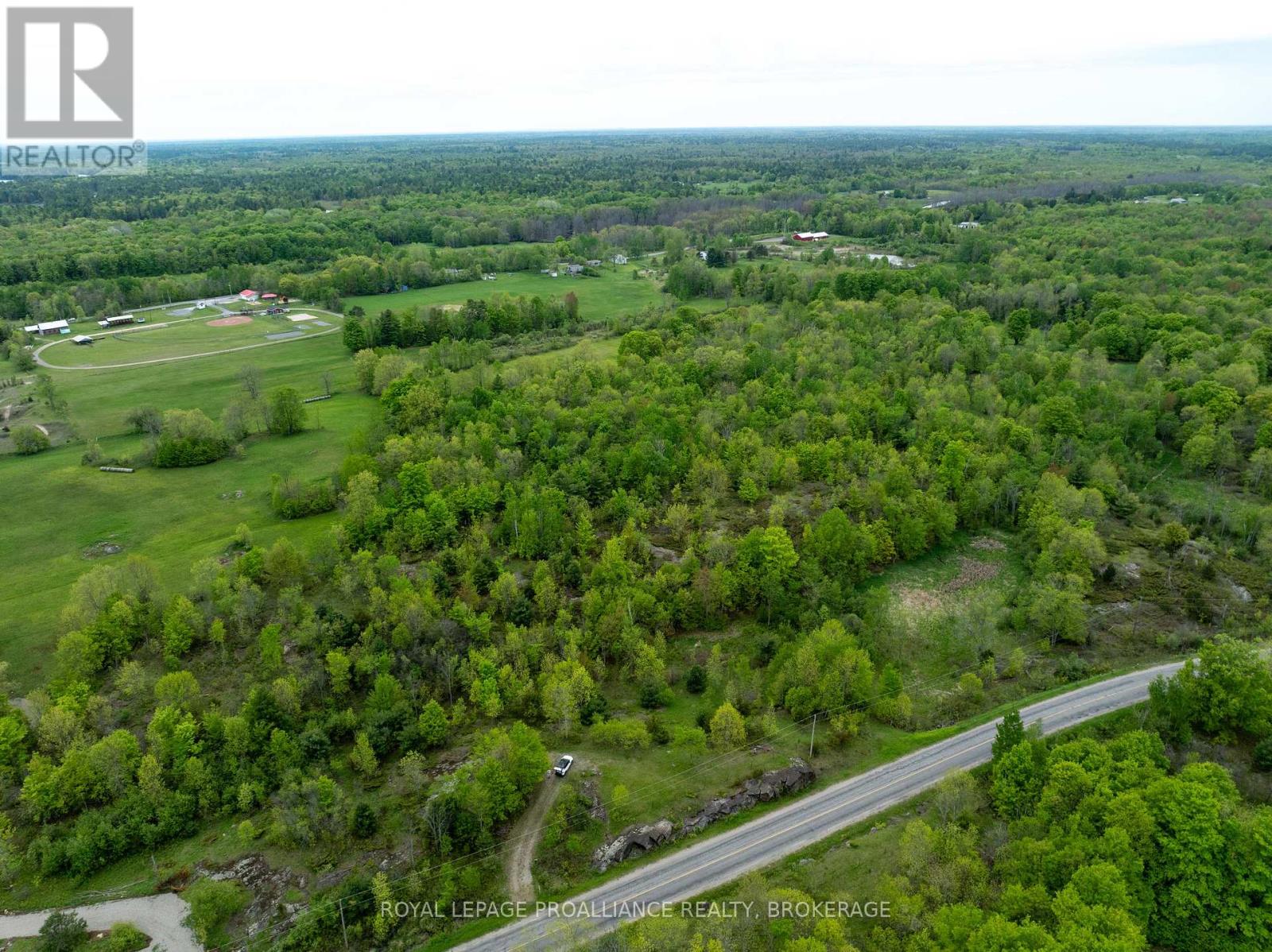 1147 LONG LAKE ROAD Property Photo 1
