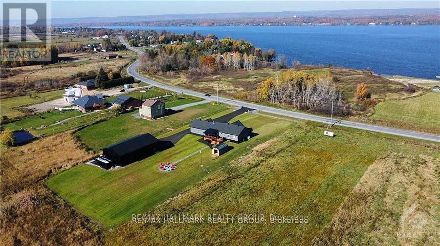 00 Front Road Property Photo