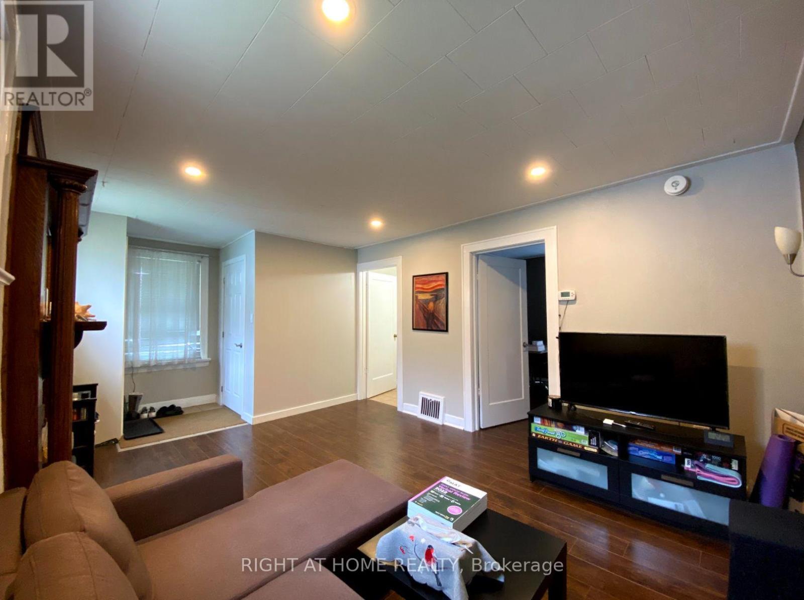 12 Mcdonald Avenue Property Photo 11