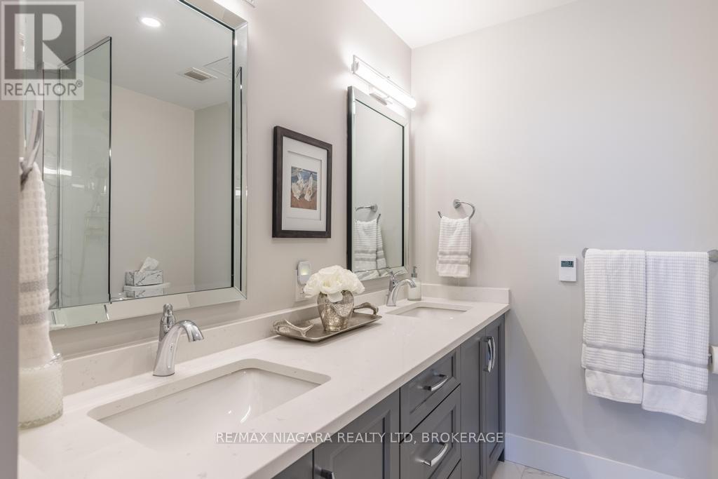 302 - 57 Lakeport Road Property Photo 17