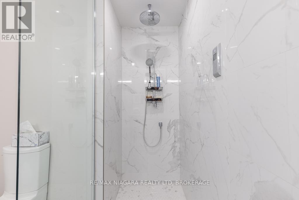 302 - 57 Lakeport Road Property Photo 18