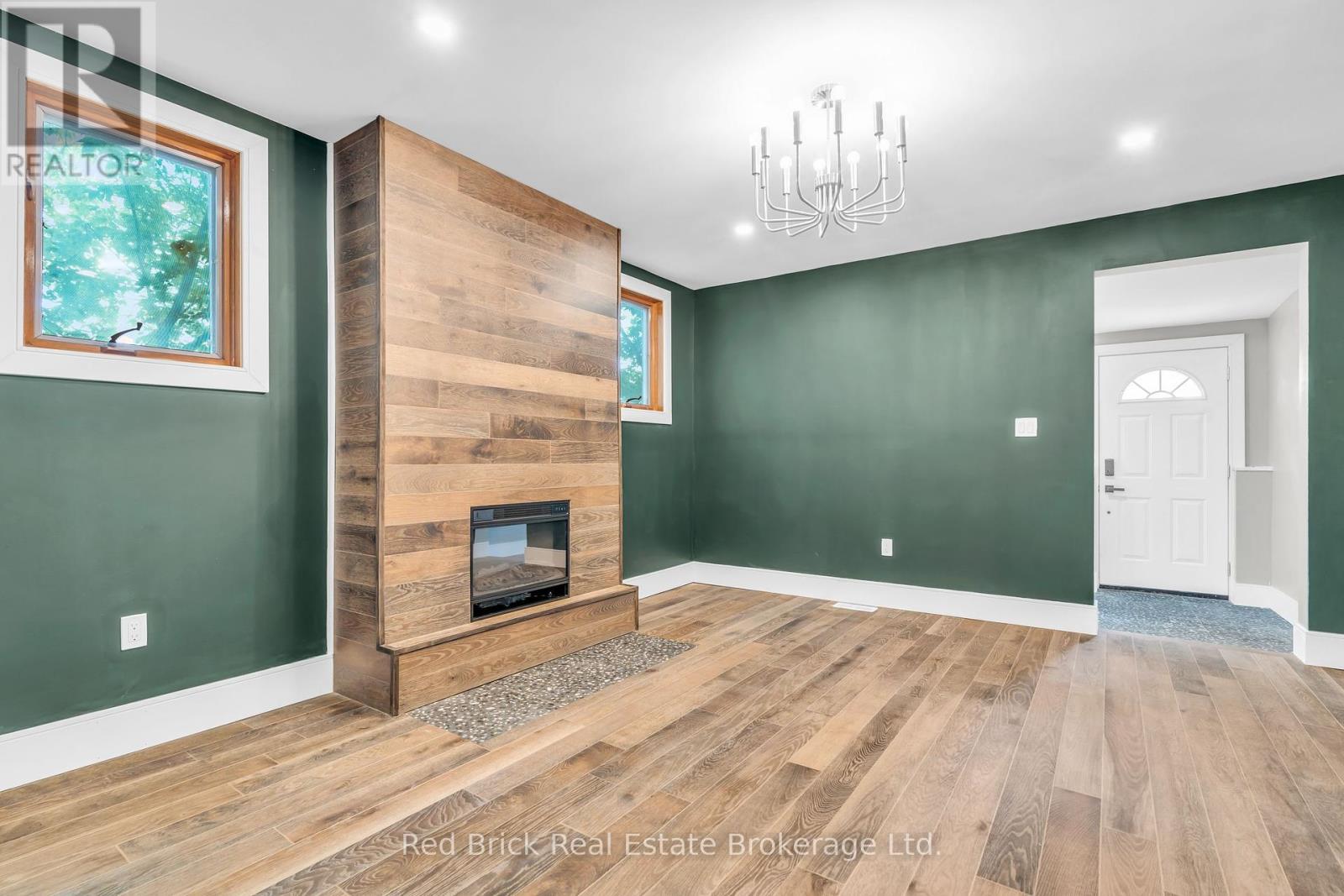 15 Clearview Street Property Photo 2