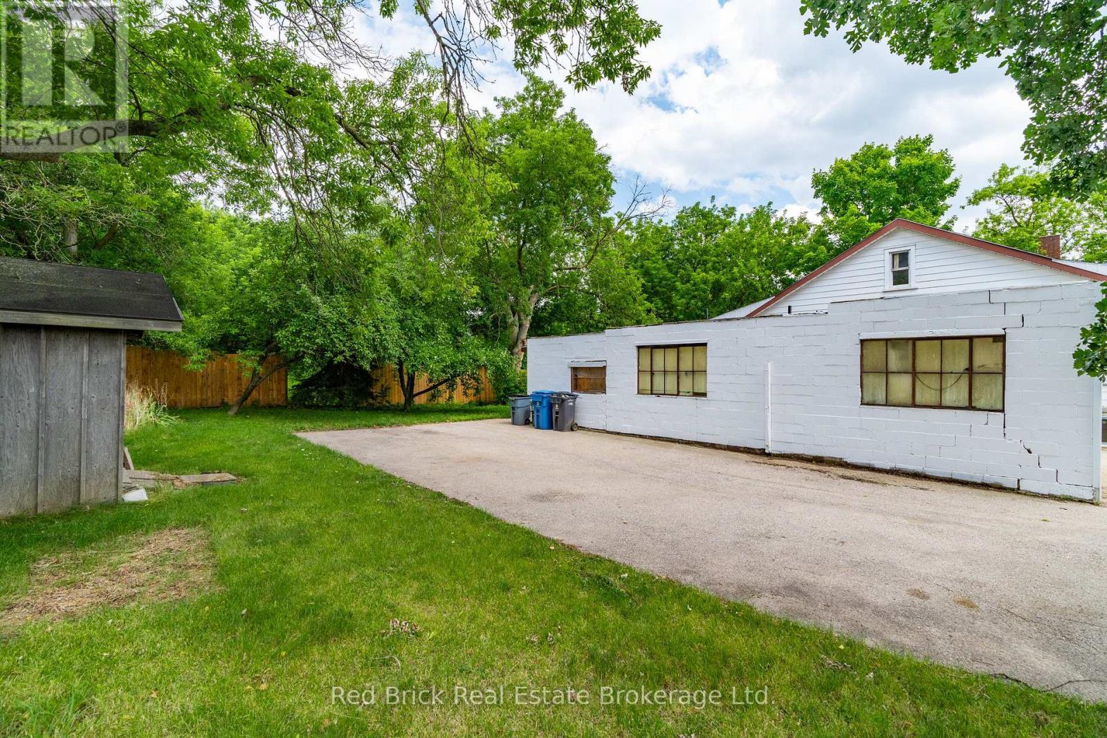 15 Clearview Street Property Photo 35