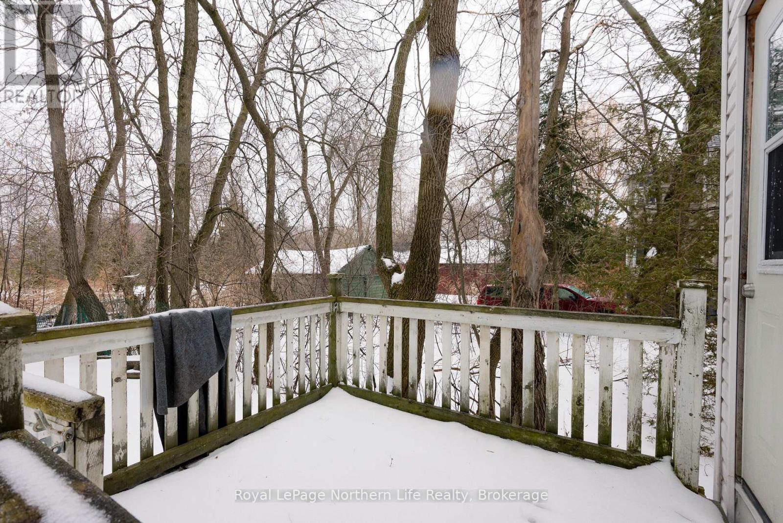 444 Second Avenue E Property Photo 6