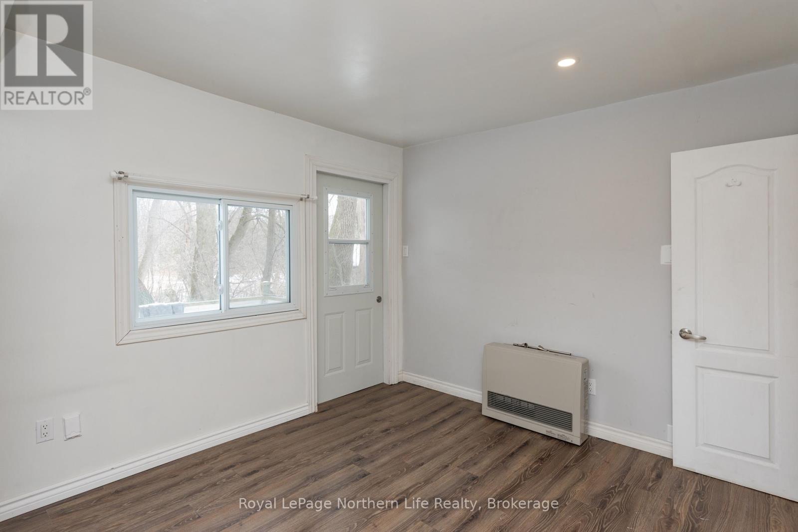 444 Second Avenue E Property Photo 16