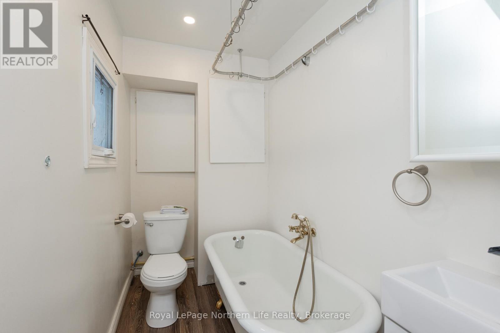 444 Second Avenue E Property Photo 20