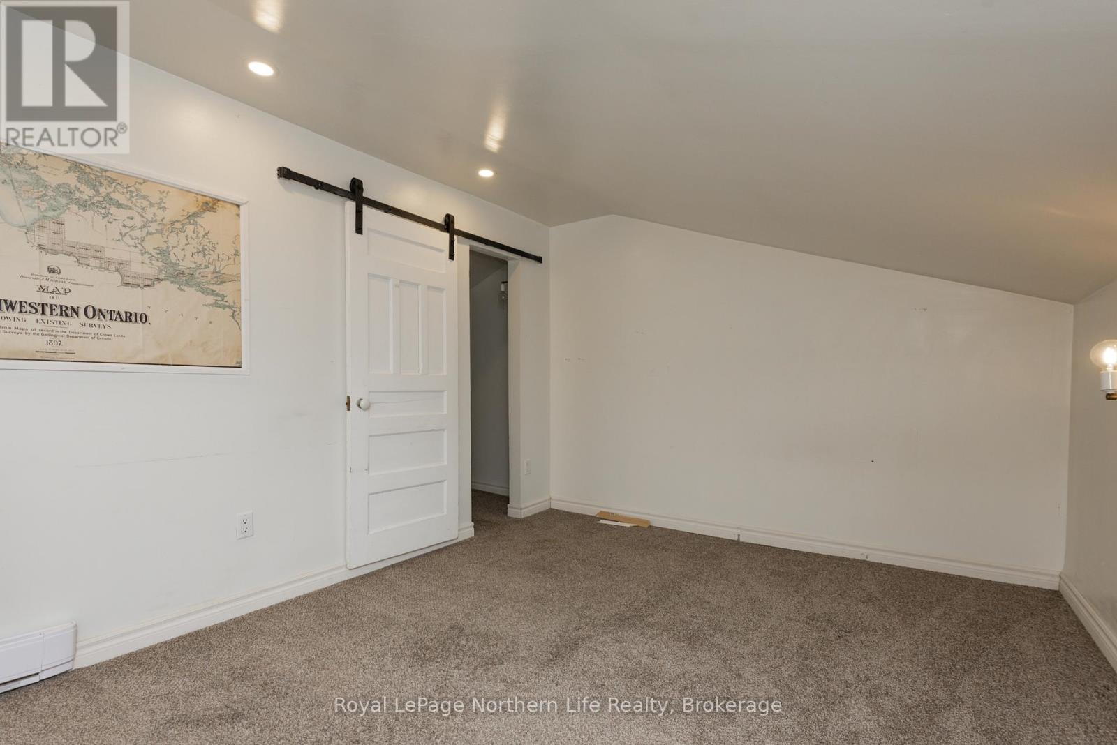 444 Second Avenue E Property Photo 28
