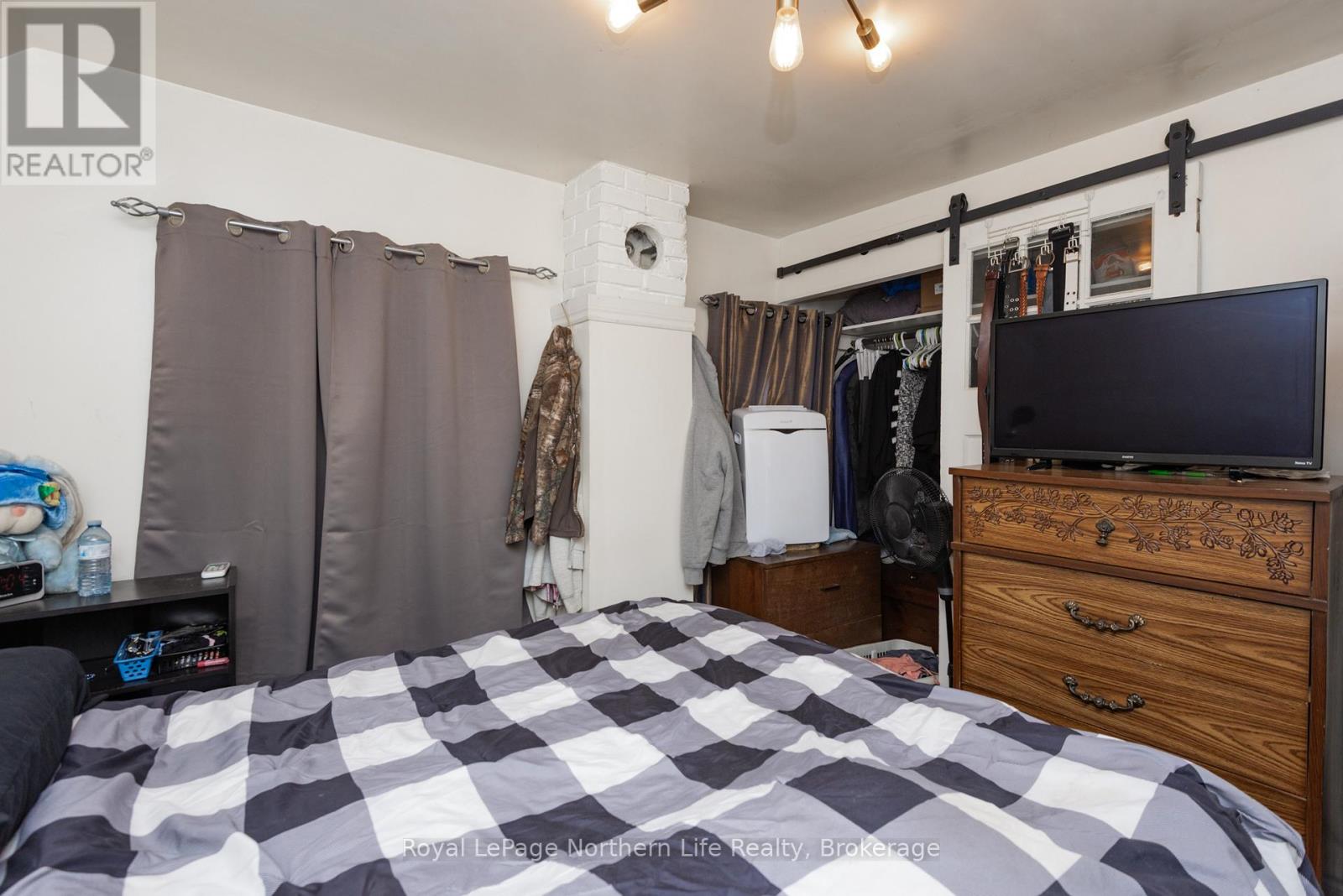 444 Second Avenue E Property Photo 34