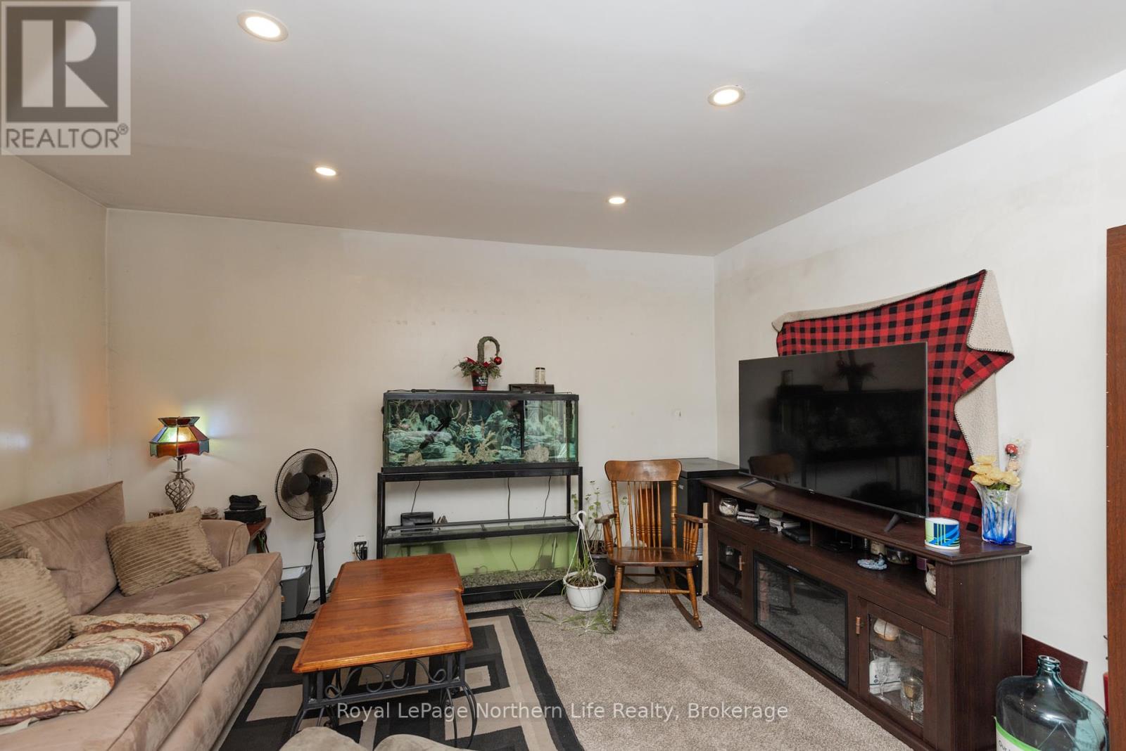 444 Second Avenue E Property Photo 40