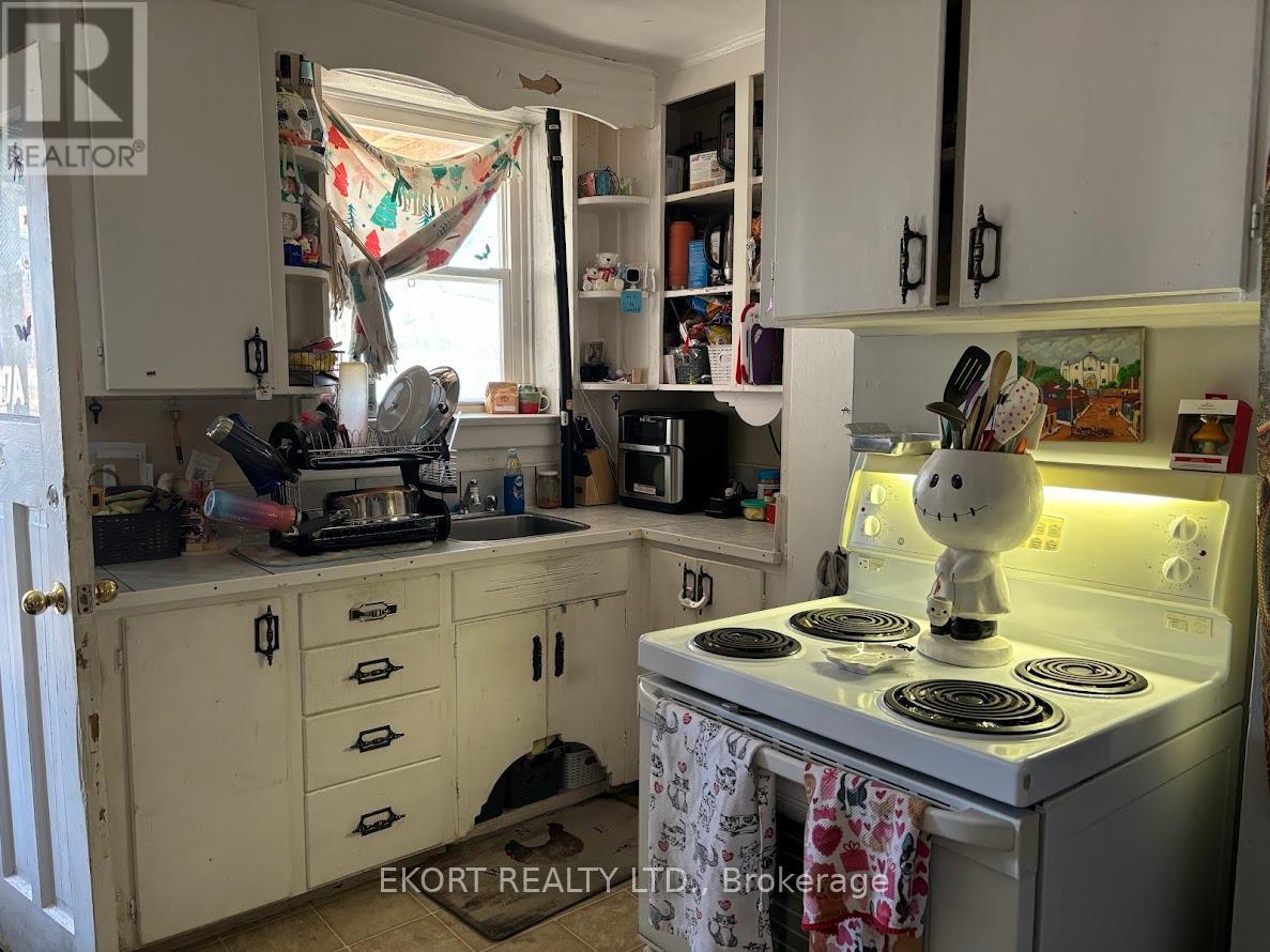 17-23 Moira Street W Property Photo 12