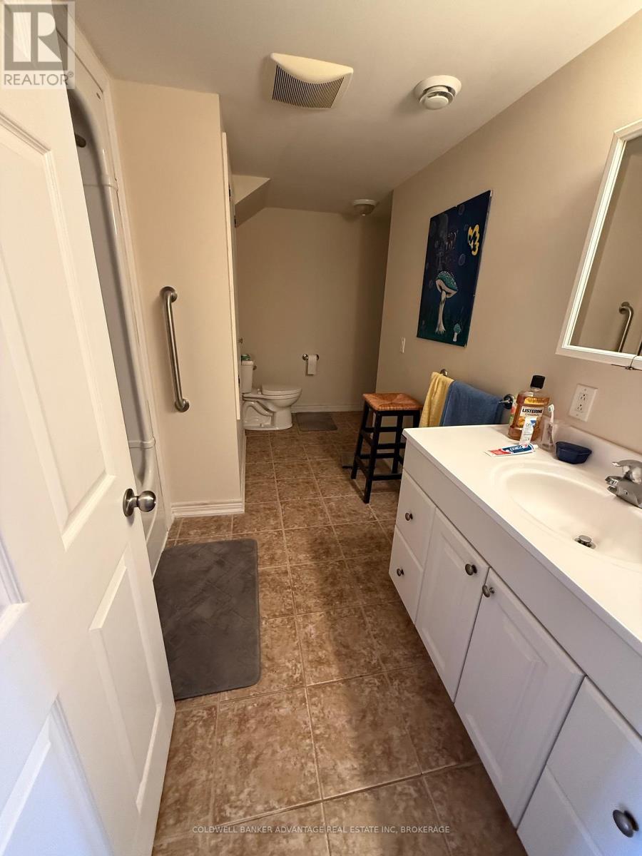 3926 Farr Ave Property Photo 12