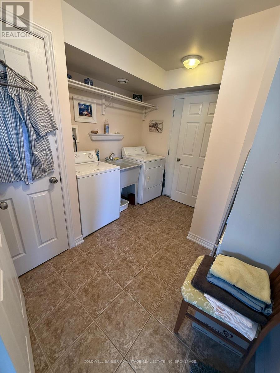 3926 Farr Ave Property Photo 22