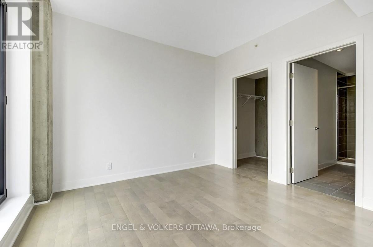 2009 - 20 Daly Avenue Property Photo 16
