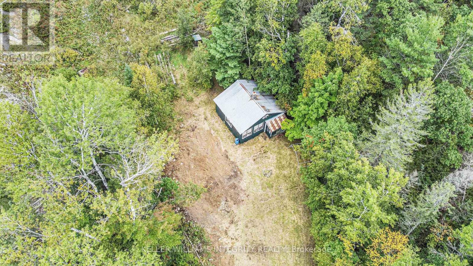 L14,15 Triple Tower Road Property Photo 16