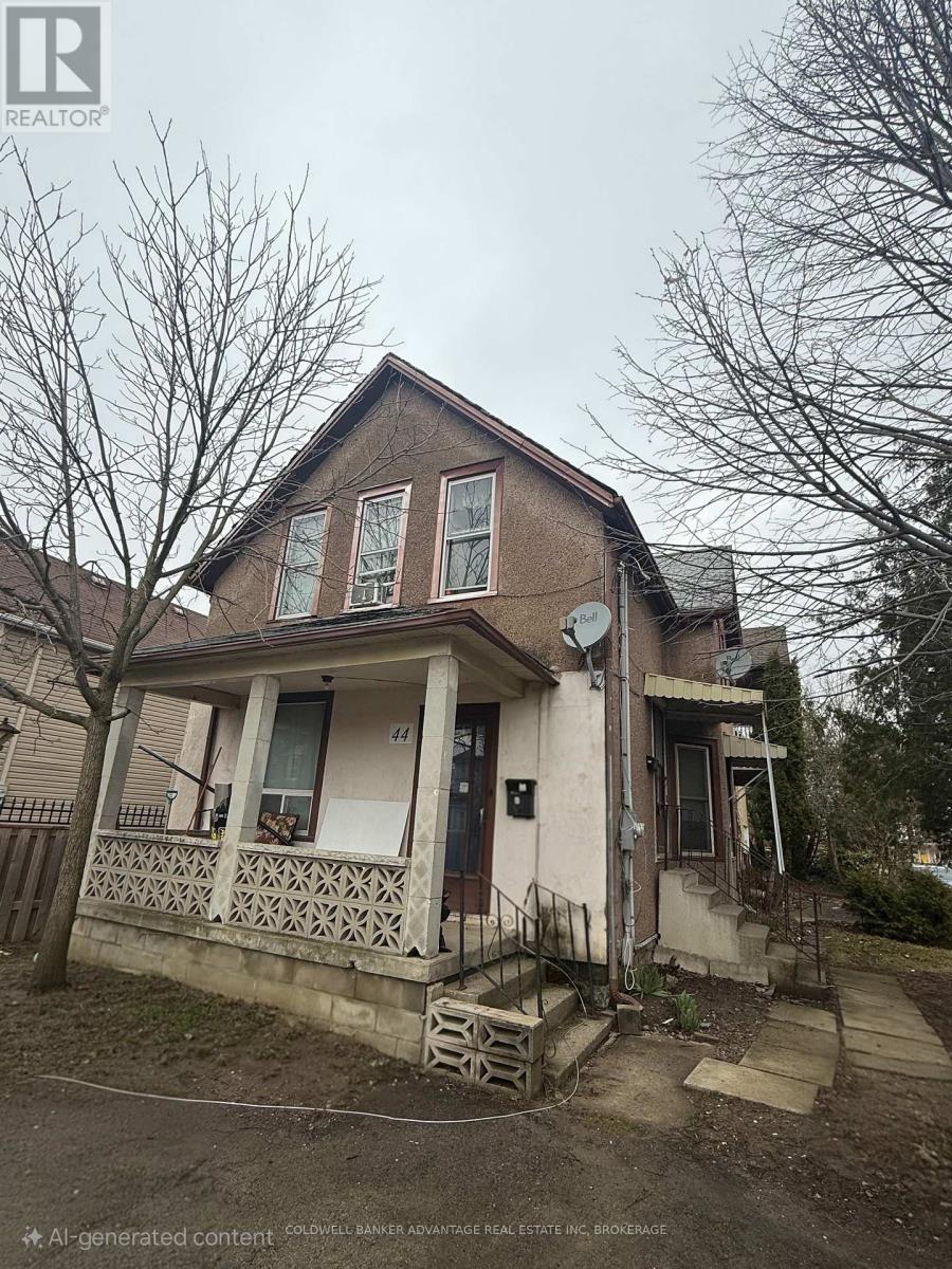 44 Albert Street Property Photo 1