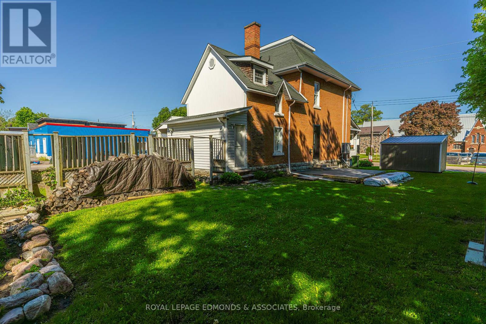 281 Trafalgar Road Property Photo 4