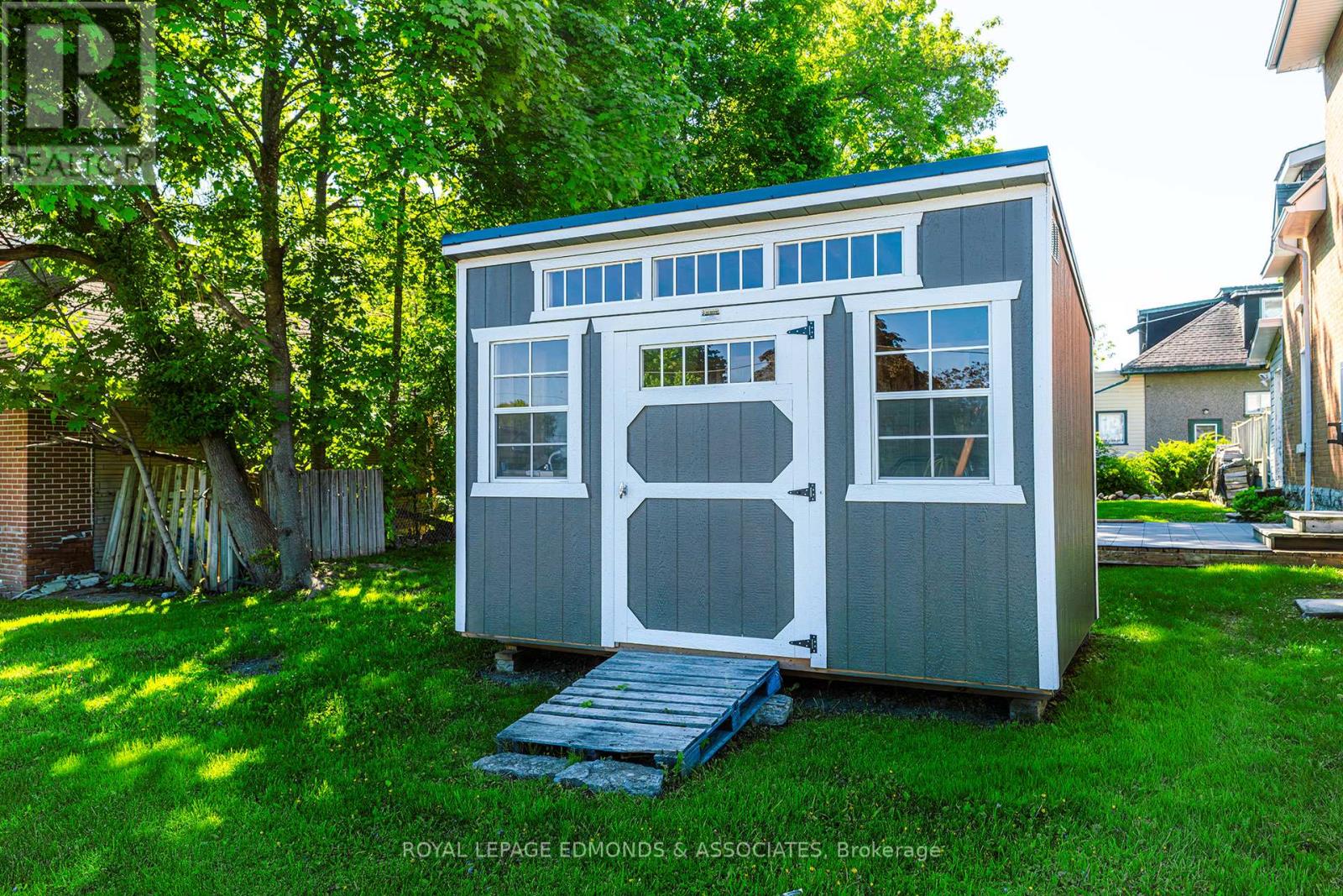 281 Trafalgar Road Property Photo 7