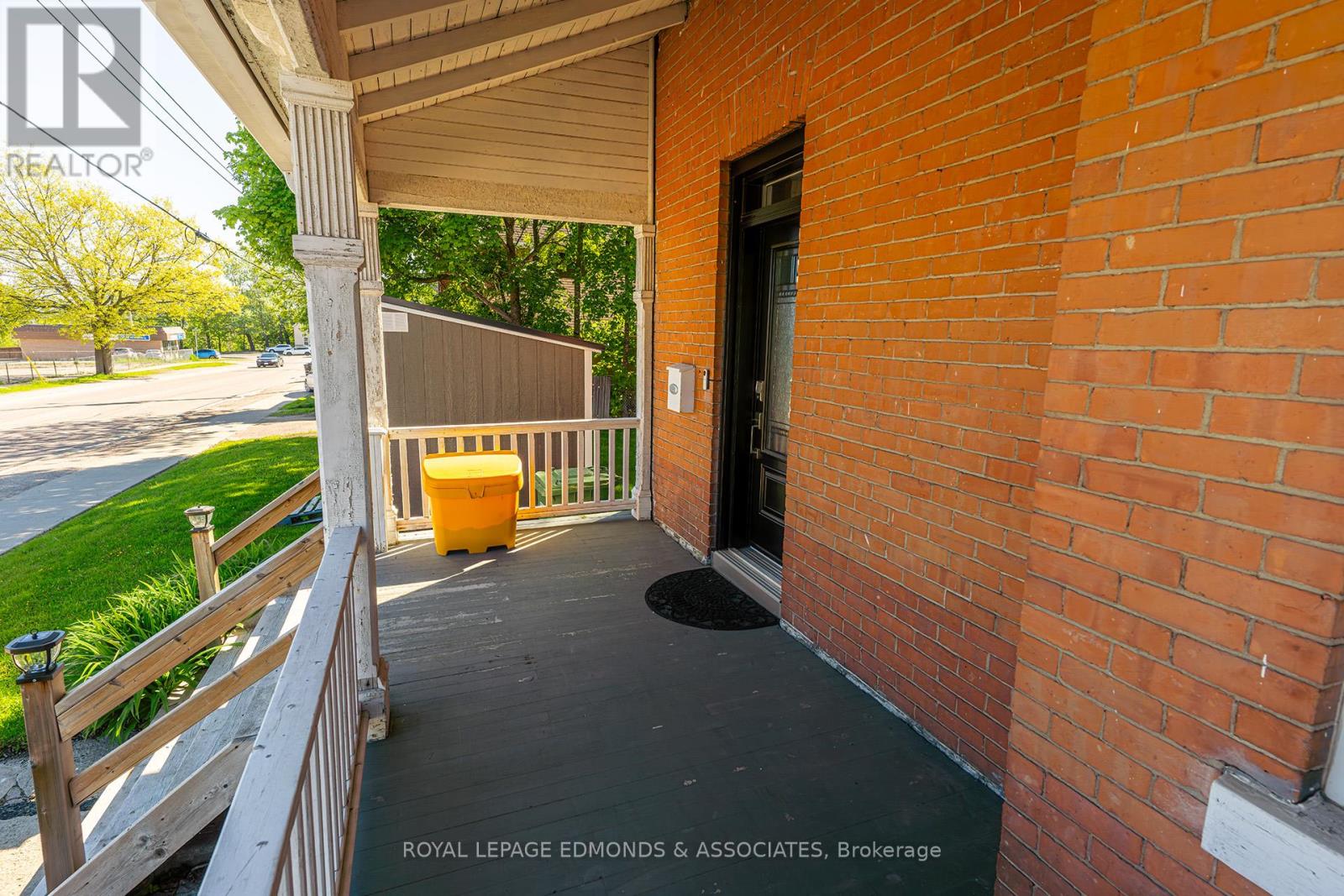 281 Trafalgar Road Property Photo 11