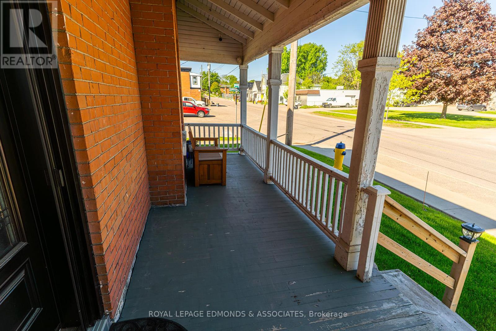 281 Trafalgar Road Property Photo 12