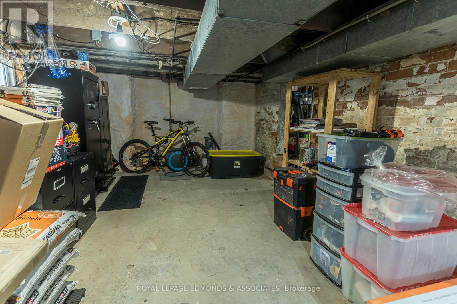 281 Trafalgar Road Property Photo 36