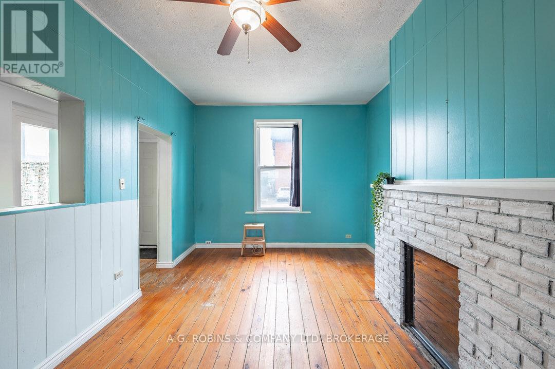 284 Brock Street Property Photo 20