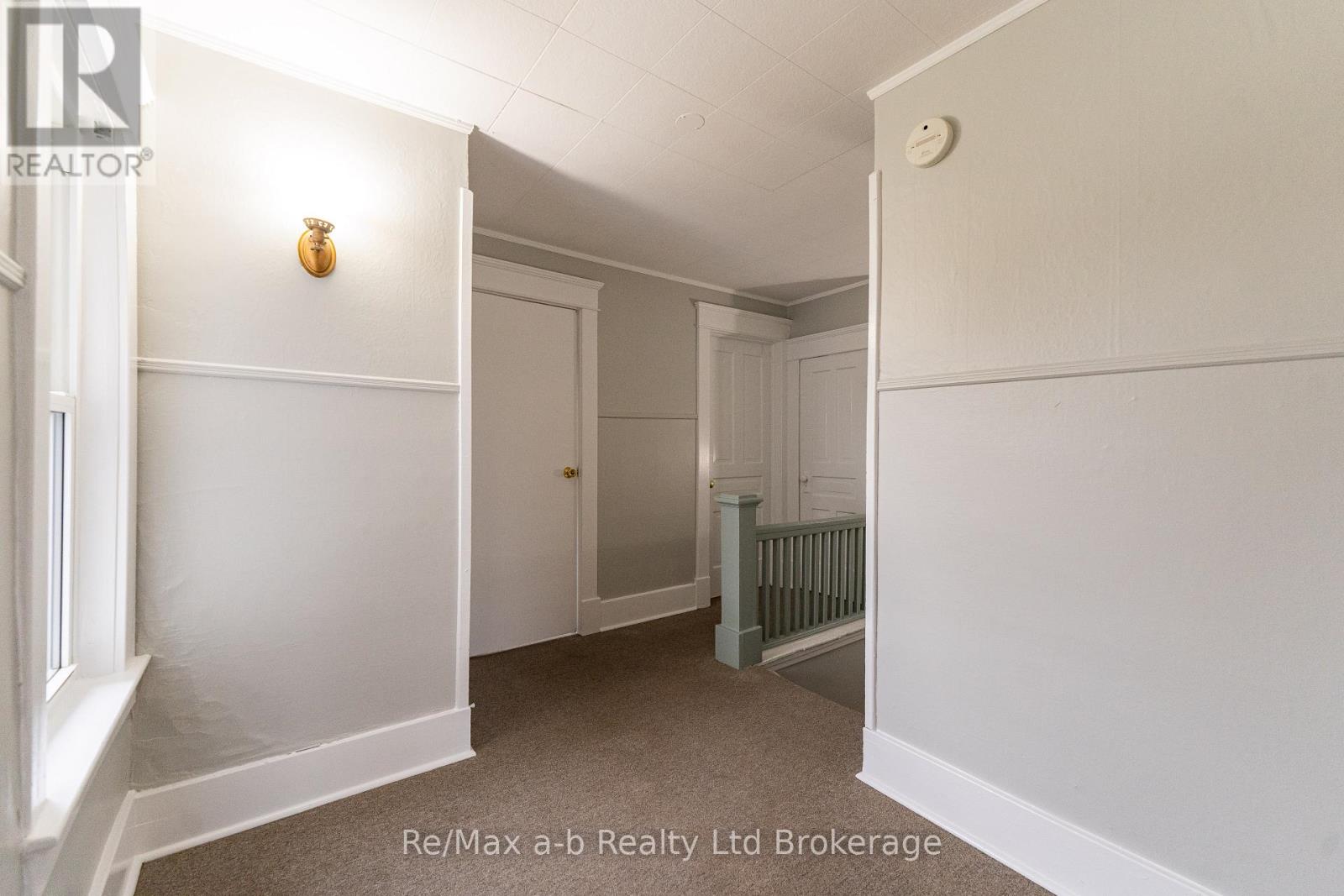 72-74 Brock Street E Property Photo 21