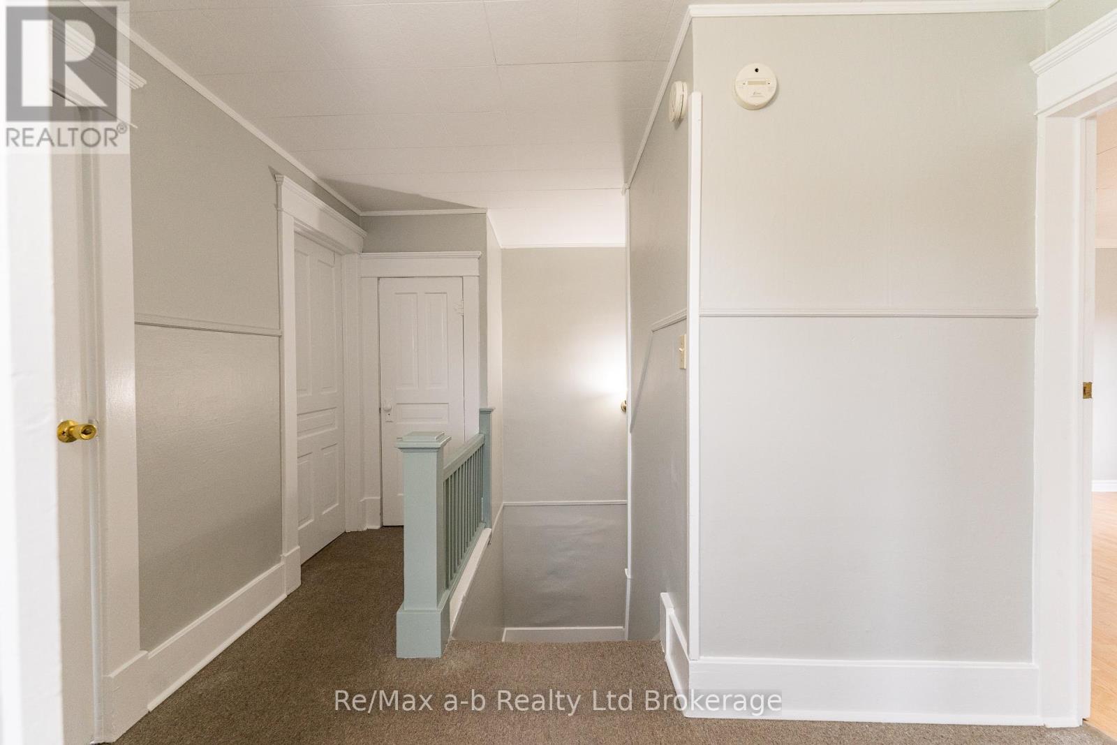 72-74 Brock Street E Property Photo 22