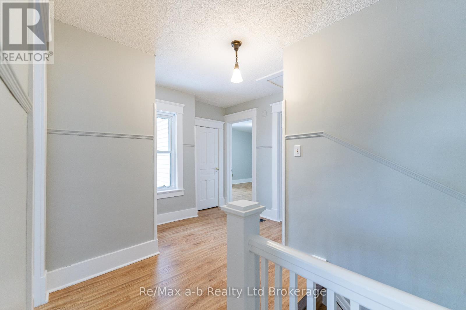 72-74 Brock Street E Property Photo 38