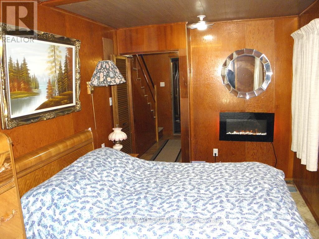 6290 William Street Property Photo 25