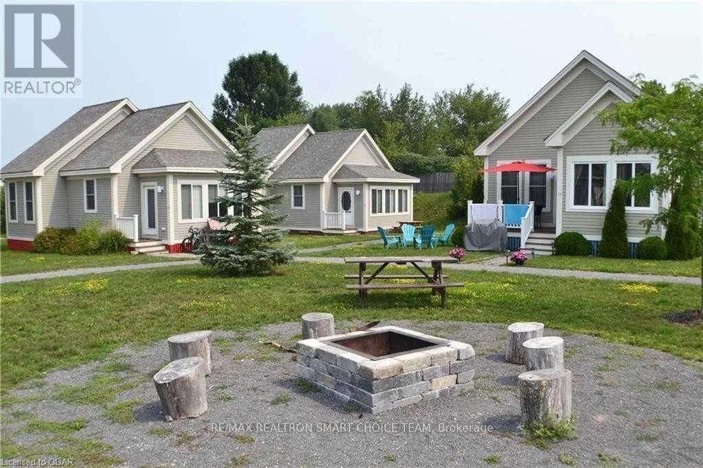 26 Meadow View Lane Property Photo 2