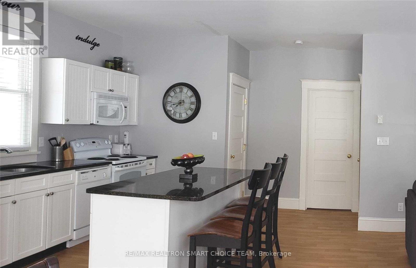 26 Meadow View Lane Property Photo 8