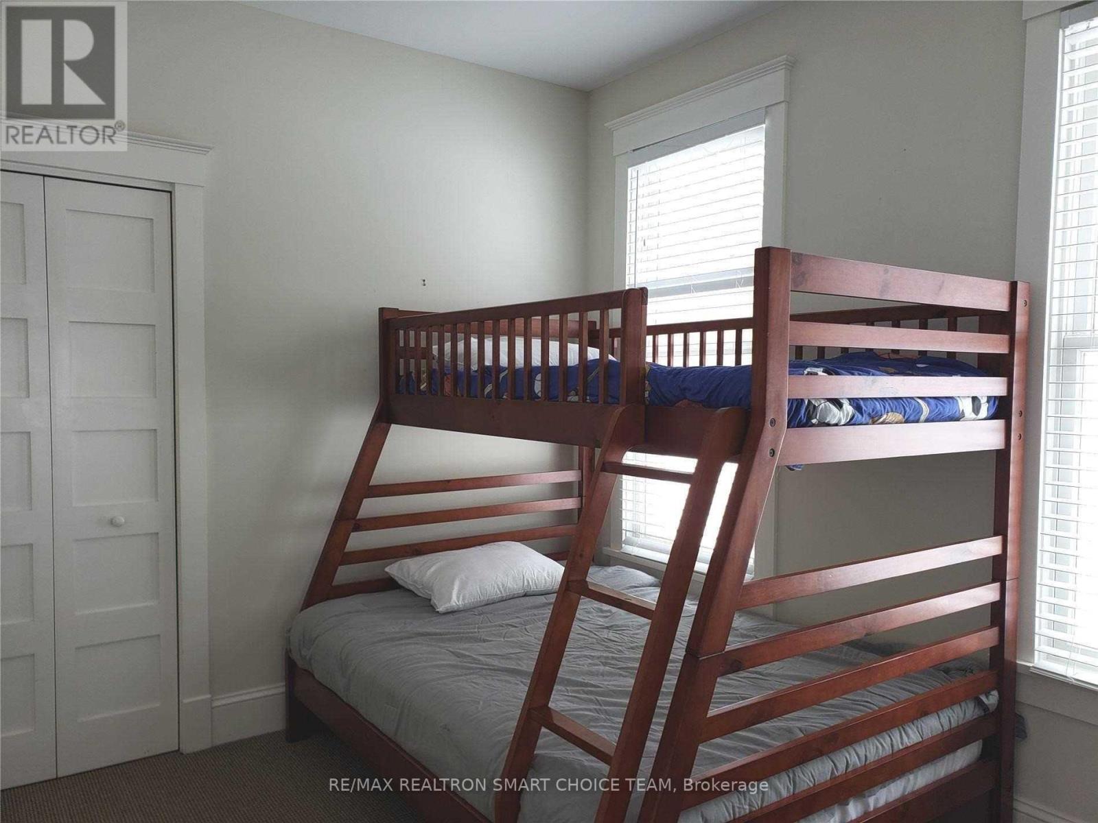 26 Meadow View Lane Property Photo 10