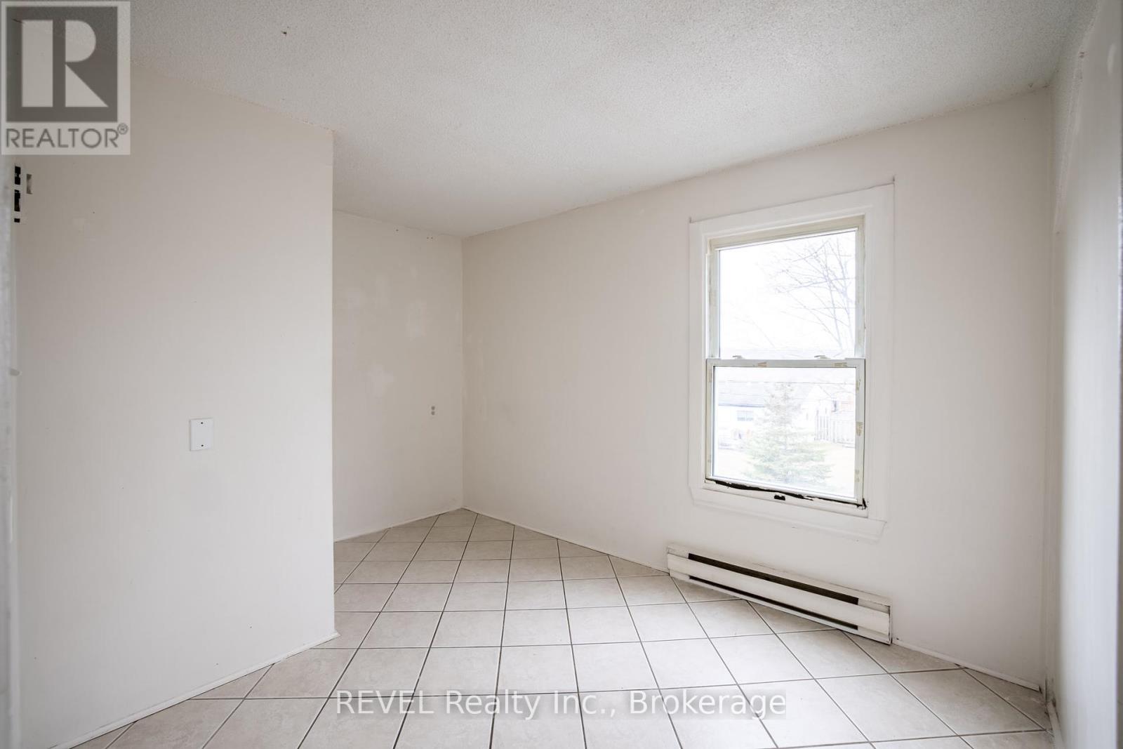 66 Lillian Place Property Photo 17