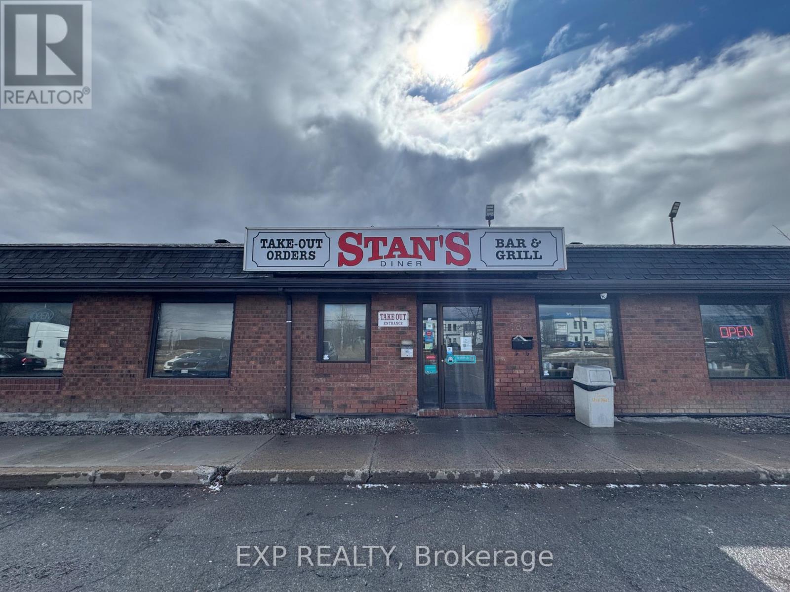1188 Newmarket Street Property Photo 1